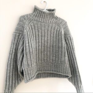 H&M Cozy New Sweater / Super Stylish
